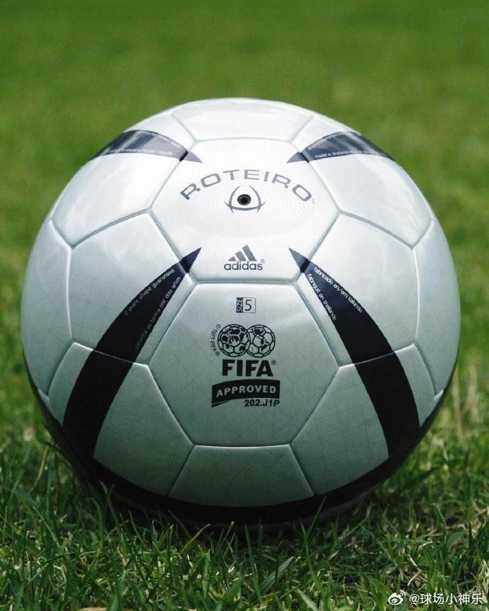 资深竞彩玩家使用澳客app进行数据分析